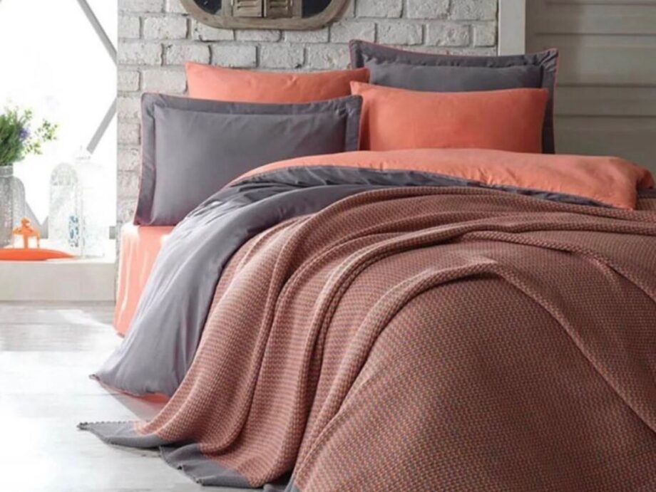 Quilt cover without filling+ bed sheet + blanket + 4 pillowcases - 7 Pieces