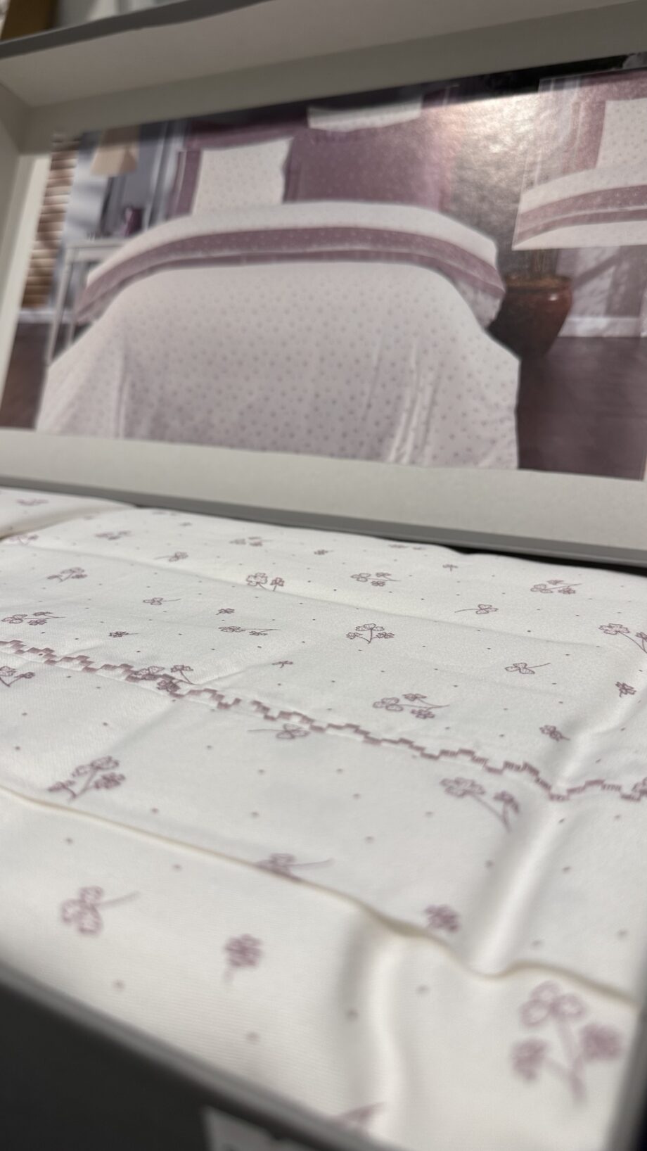 6 pieces - Quilt Cover Set