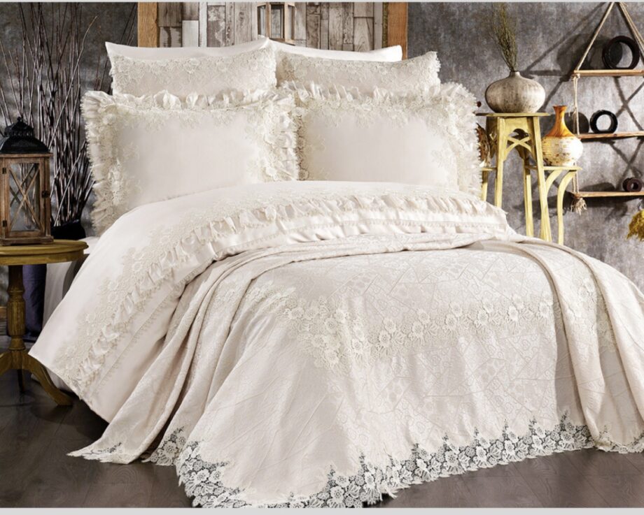 6 pieces - Quilt Cover Set