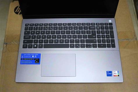 Dell Vostro 16 5630